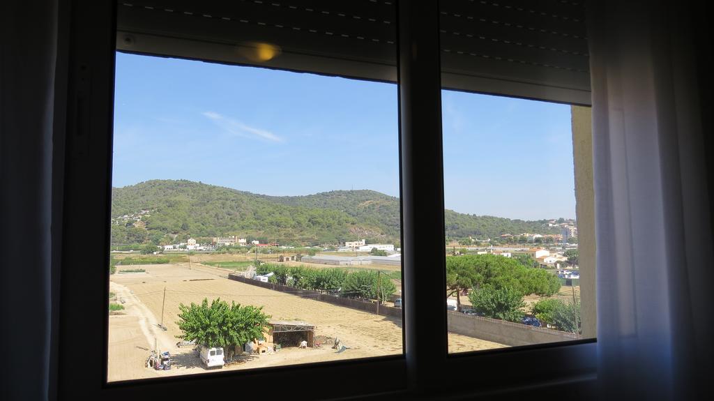 Apartaments Players Malgrat de Mar Exteriör bild